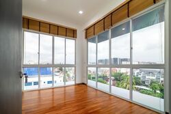 Shiro (D15), Apartment #611712271